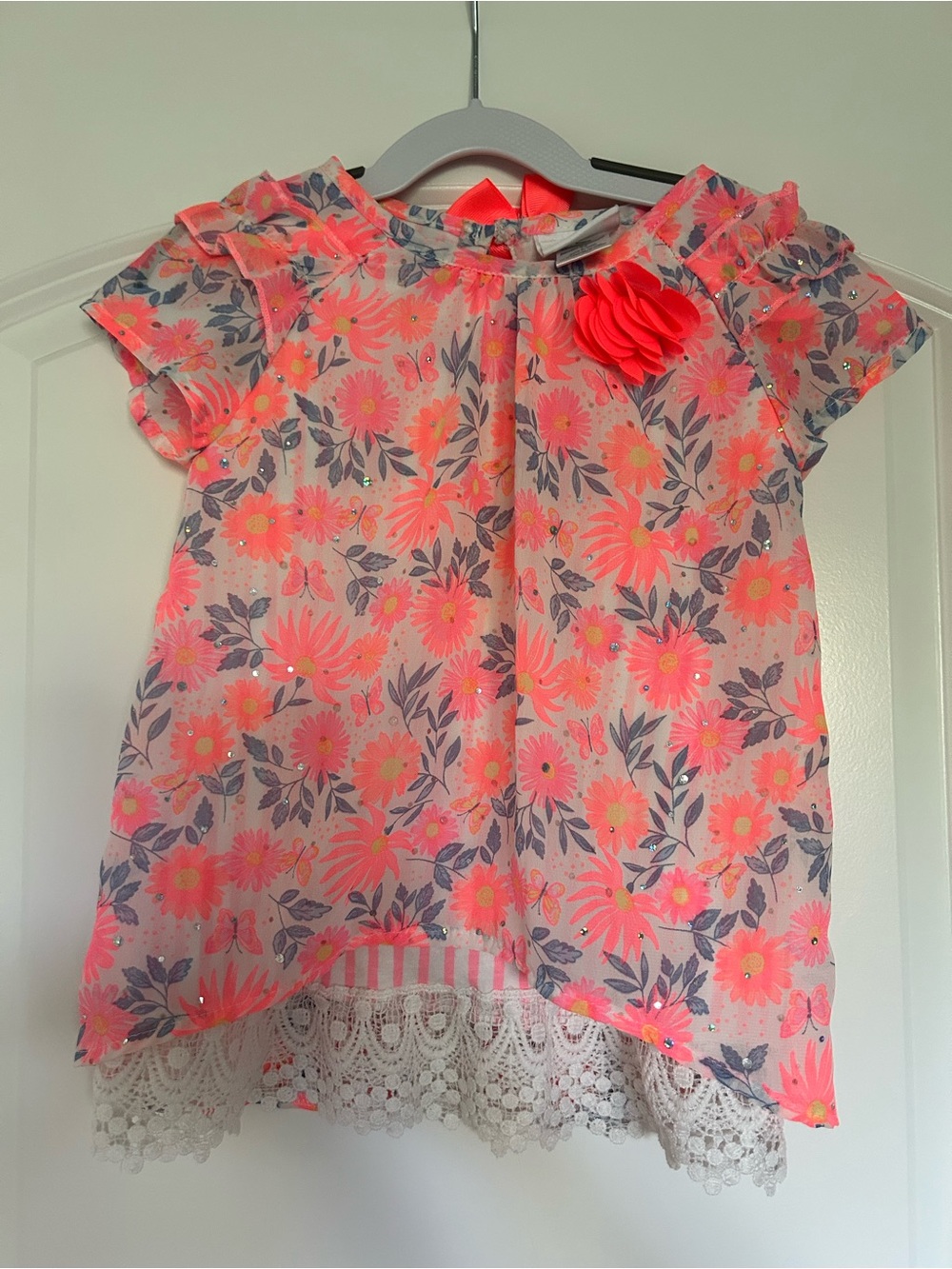 Little Lass Coral Floral Lace-Trim Ruffle Sleeve Top